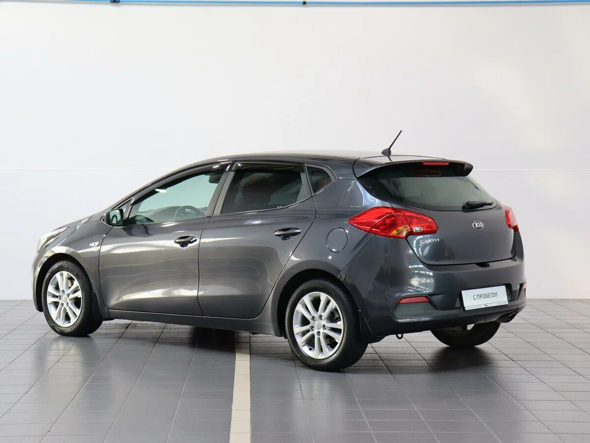 Kia Ceed, II 1.6 AT (129 л.с.)